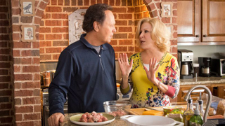 Billy Crystal supplies the dad jokes in <i>Parental Guidance</i>’s mind-numbing commentary